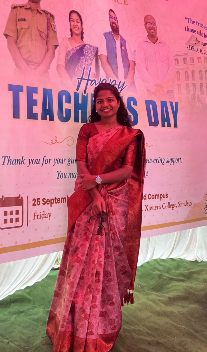 Sarita kandulna  social science teacher